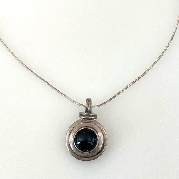 Vintage Jewelry - 925 Sterling Silver Natural Black Onyx Navajo Southwest Pendant Necklace
